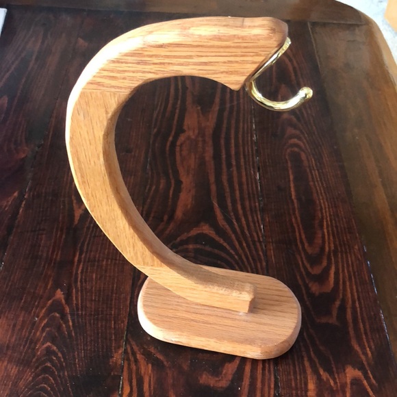 Wooden Handcrafted Banana Holder! - Picture 5 of 5